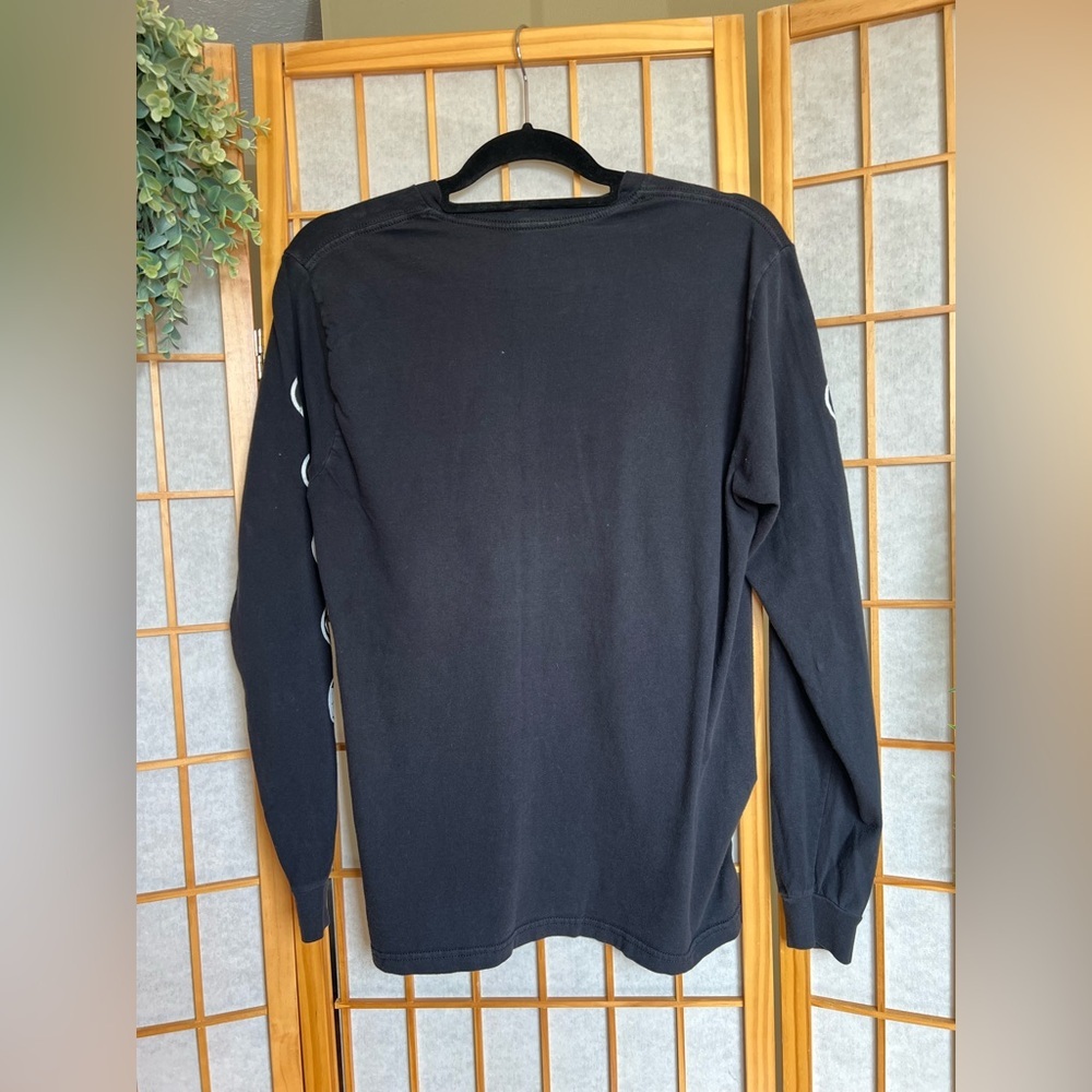 Marvel Avengers Endgame Long Sleeve Graphic Tee Black Size Medium Unisex - Picture 5 of 5